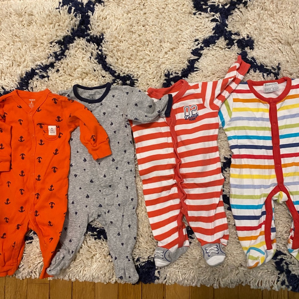 4 set of onesies